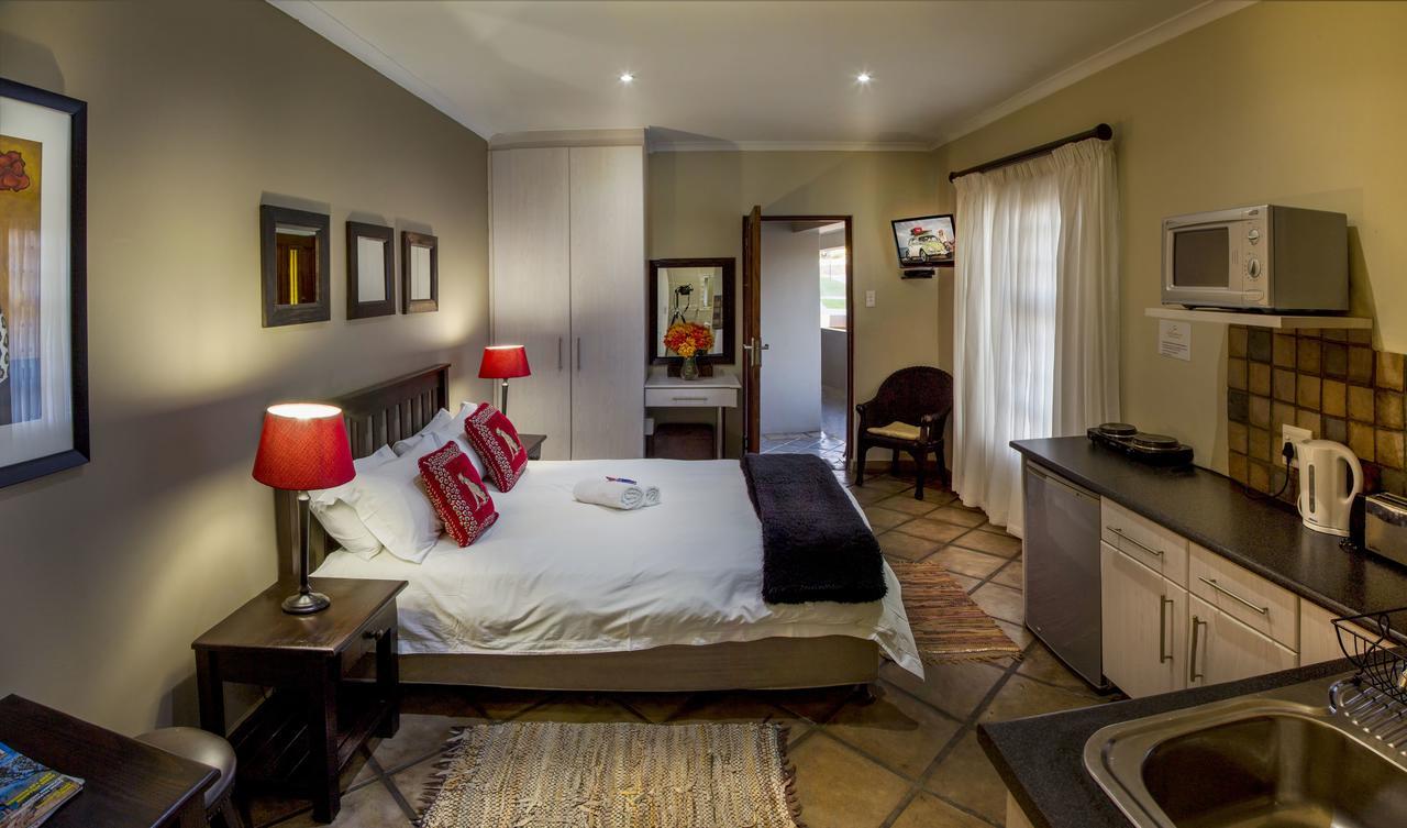 Lalapanzi Guest Lodge Port Elizabeth Eksteriør billede