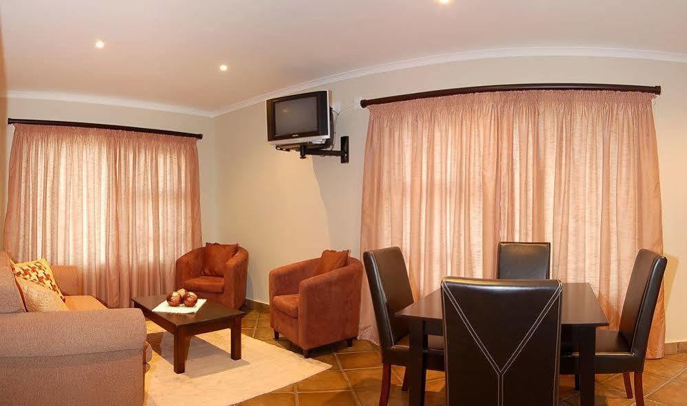 Lalapanzi Guest Lodge Port Elizabeth Eksteriør billede