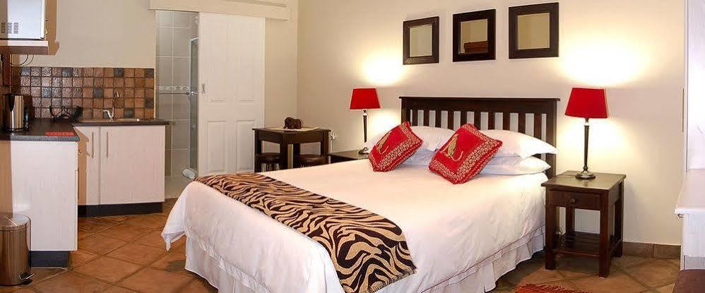 Lalapanzi Guest Lodge Port Elizabeth Eksteriør billede