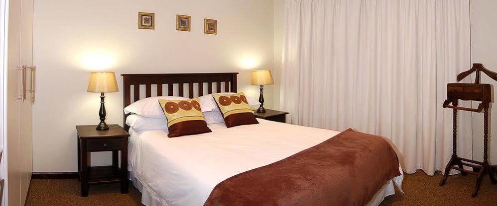 Lalapanzi Guest Lodge Port Elizabeth Eksteriør billede